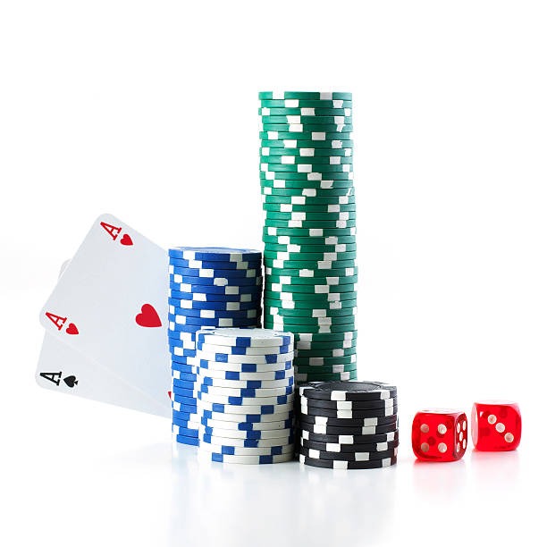 Mobile phone showing ciutoto login app with live casino table and payment options